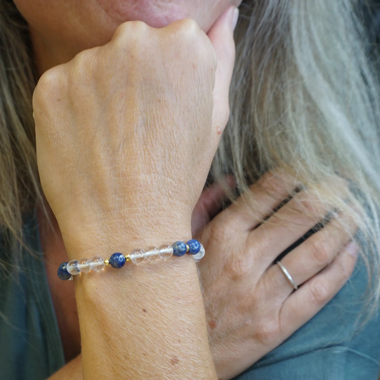 Perlenarmband Thalina – Klarheit & Orientierung