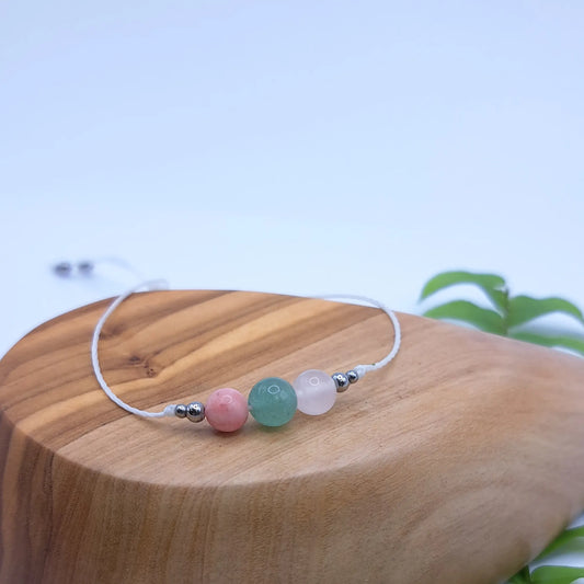 Heilsteinarmband Althea –  Herz & Nähe