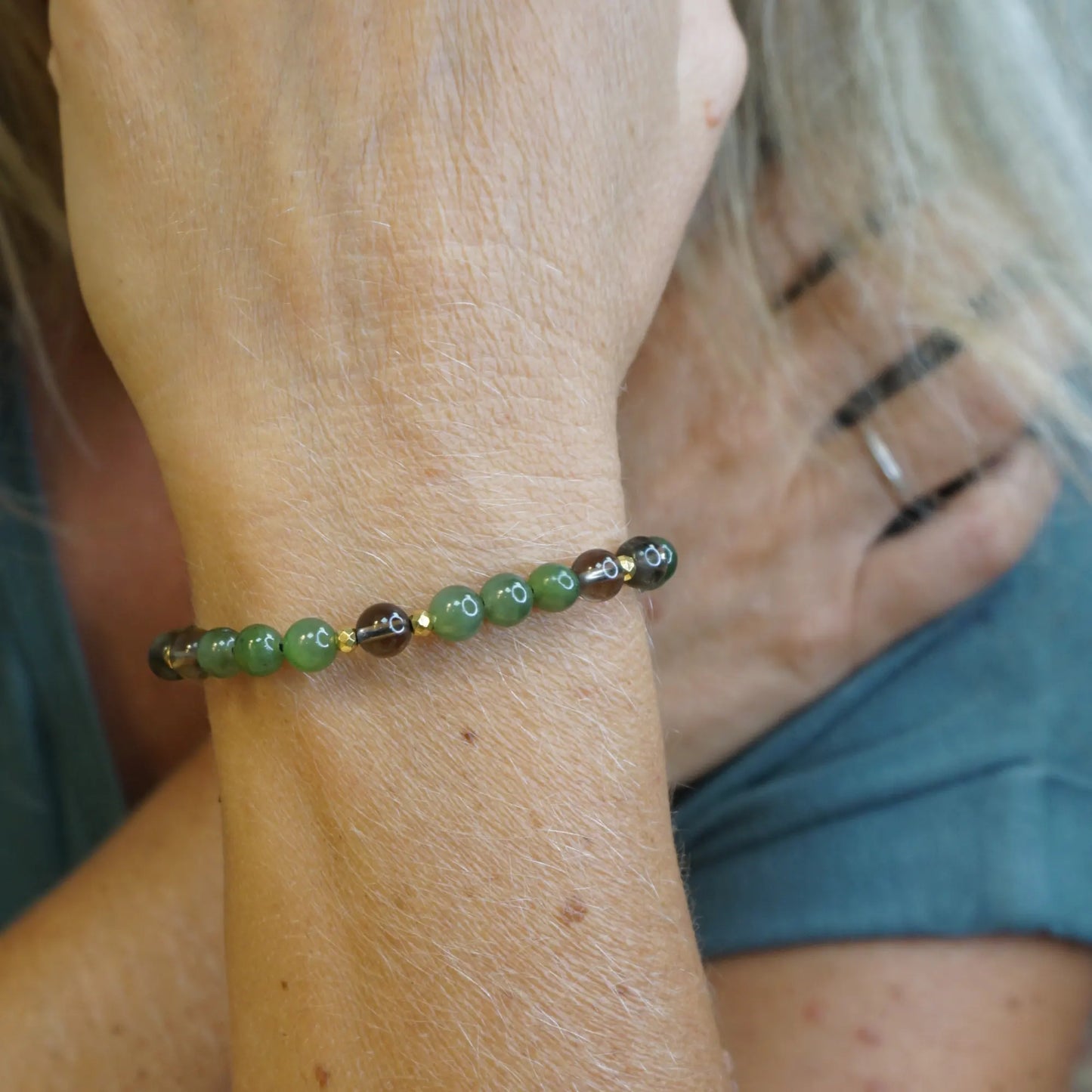 Perlenarmband Lyra – Loslassen & leicht werden