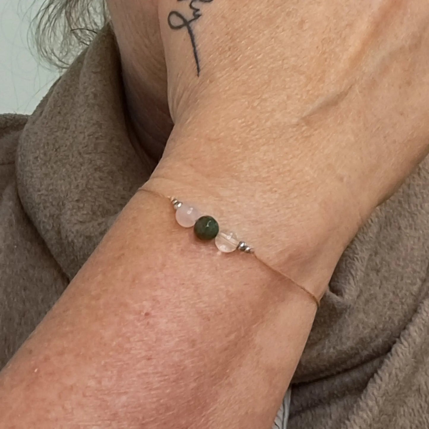 Heilsteinarmband Nerida – Erdung & Balance